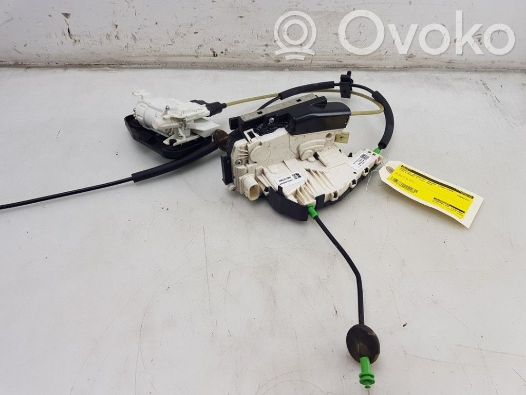 Tesla Model X Front door cable line 