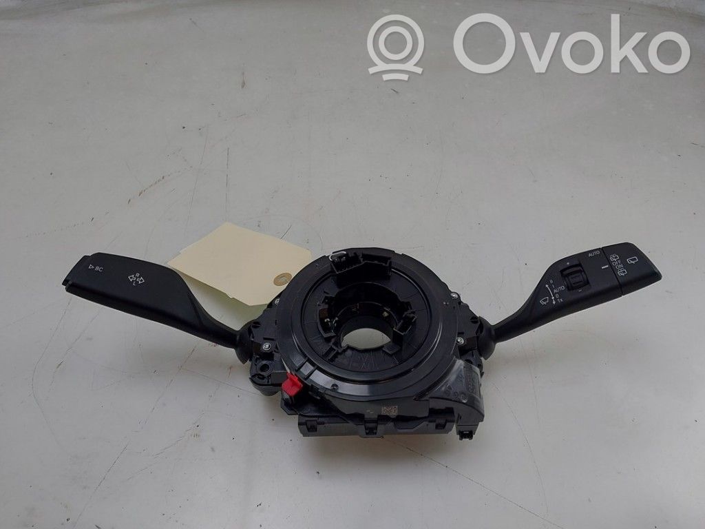 BMW X5 G05 Steering wheel buttons/switches 