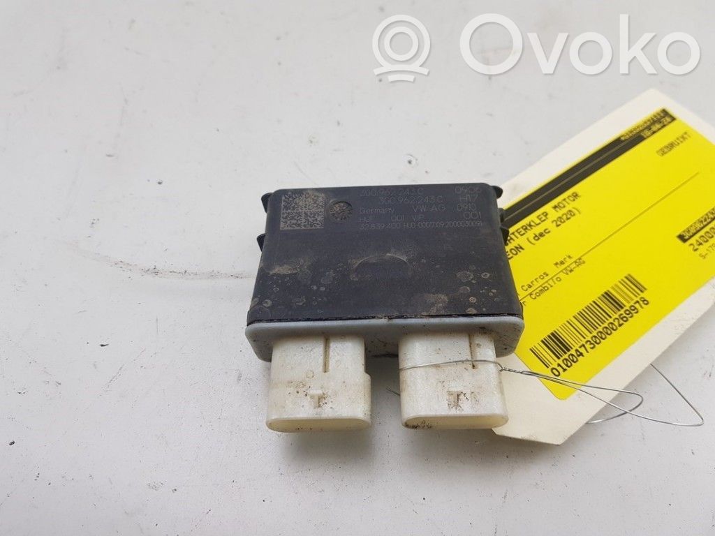 Seat Leon IV Trunk lid opening control unit 
