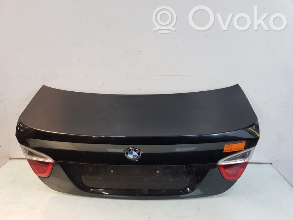 BMW 3 E90 E91 Aizmugurējais pārsegs (bagāžnieks) 