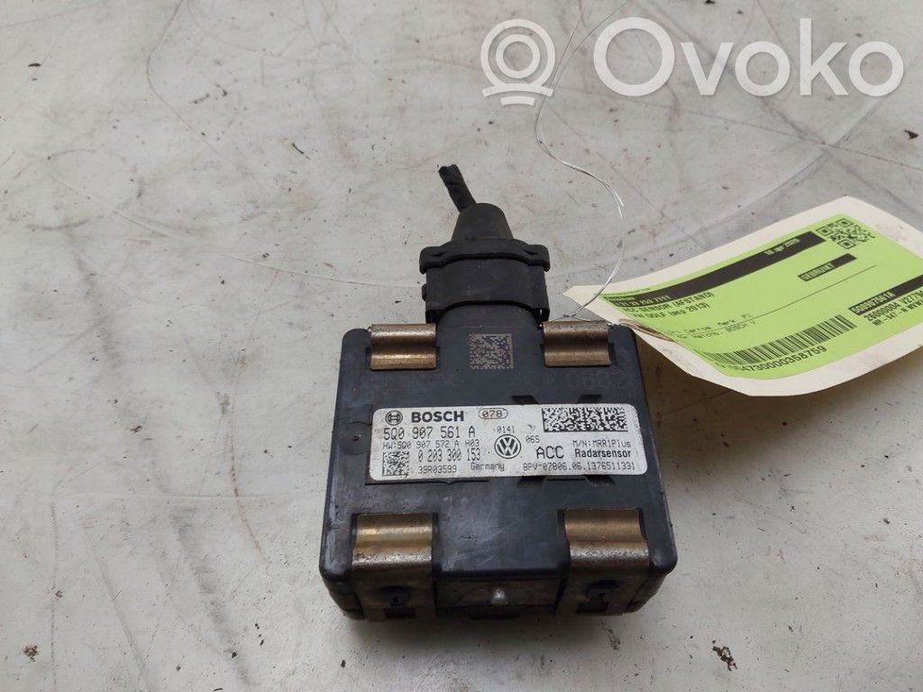 Volkswagen Golf VII Senzor radar distronic 