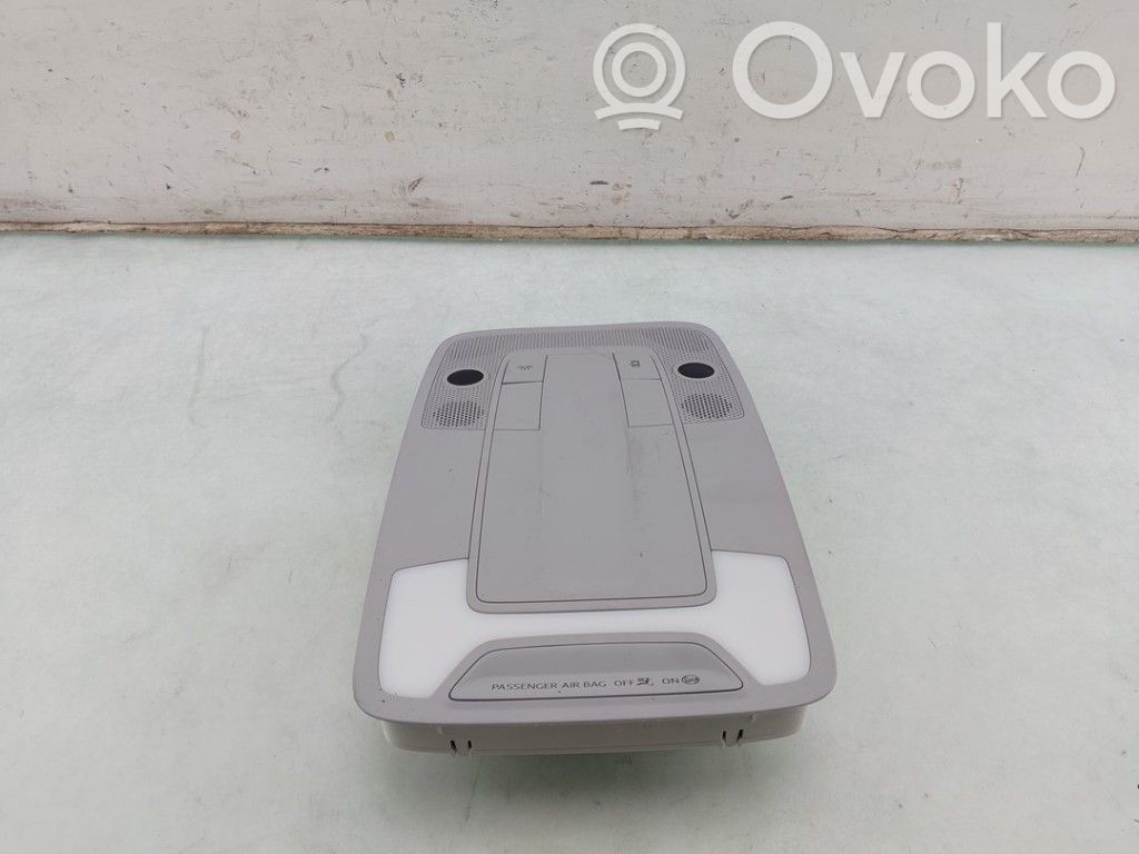 Audi Q2 - Éclairage lumière plafonnier avant