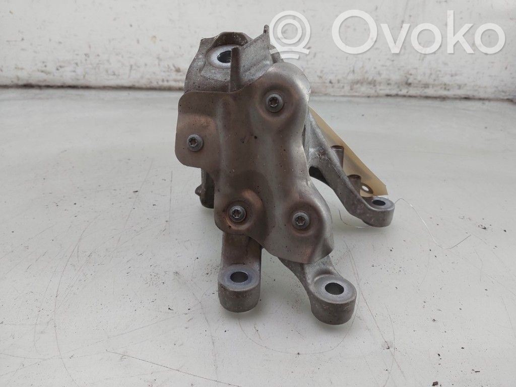 BMW 3 G20 G21 Engine mount bracket 