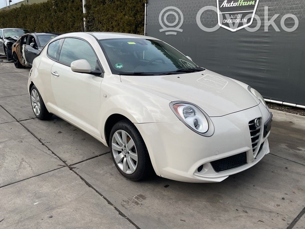 Alfa Romeo Mito Sparnas 