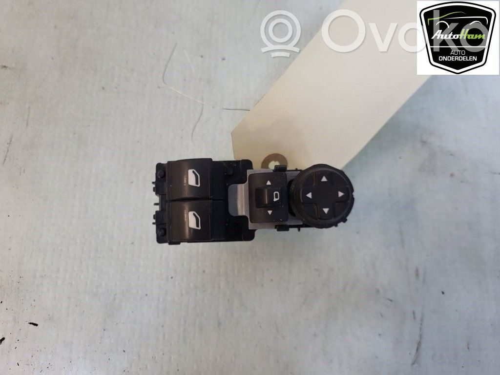 Opel Corsa F Electric window control switch 