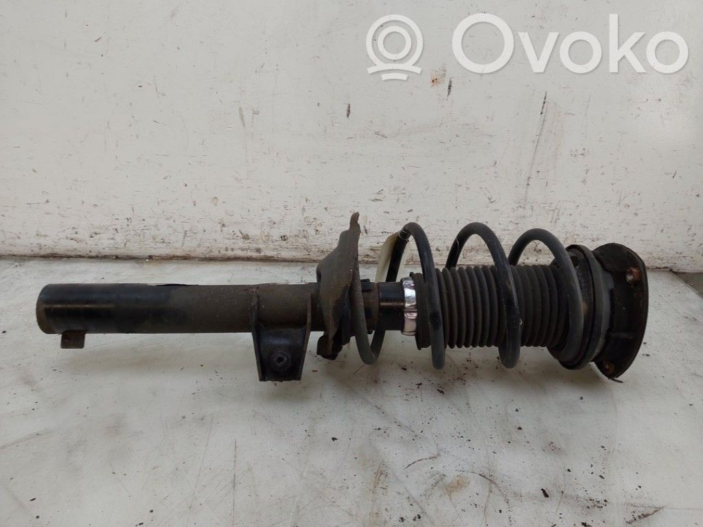 Volkswagen Golf VII Amortyzator przedni 