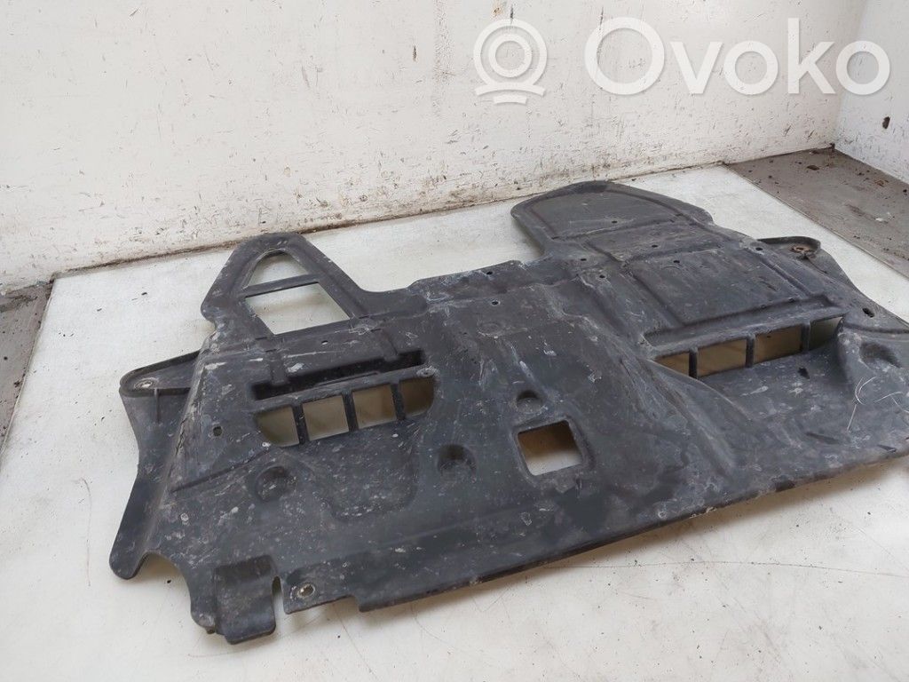 Fiat 500 Osłona dolna silnika 