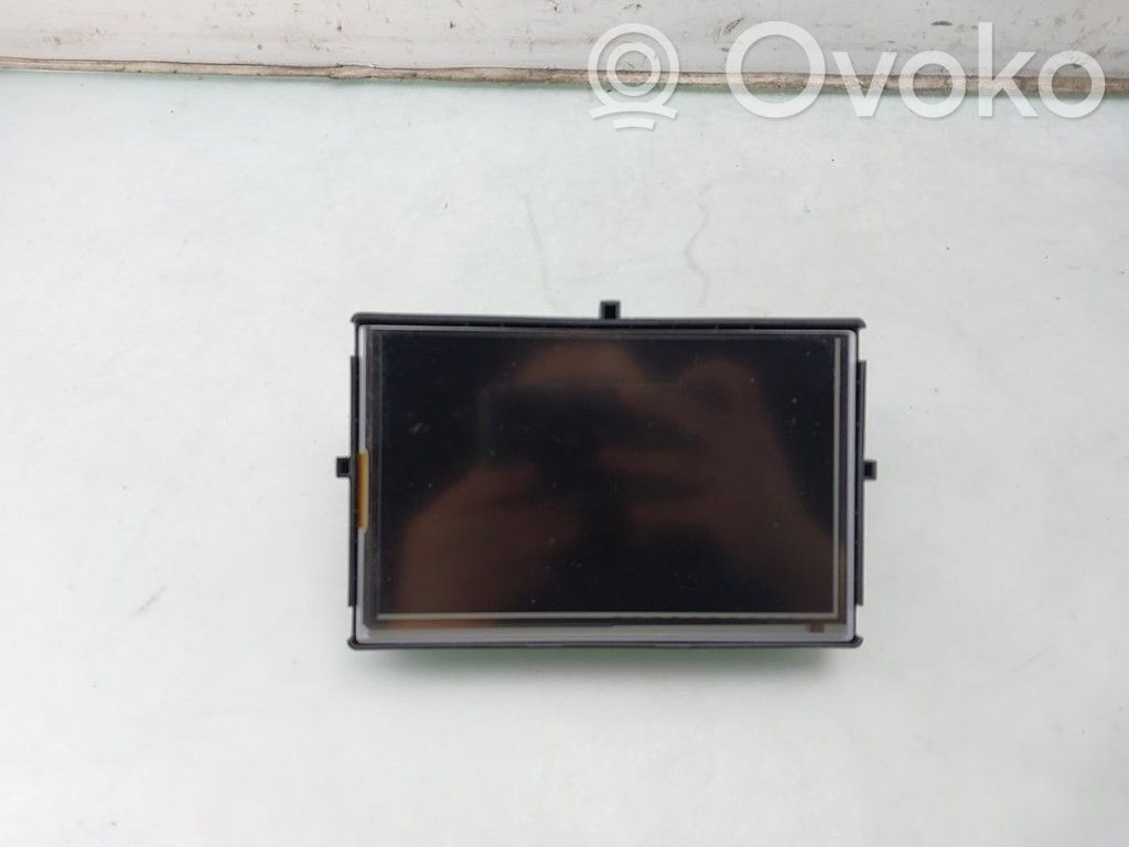 Renault Clio IV Panel radia 