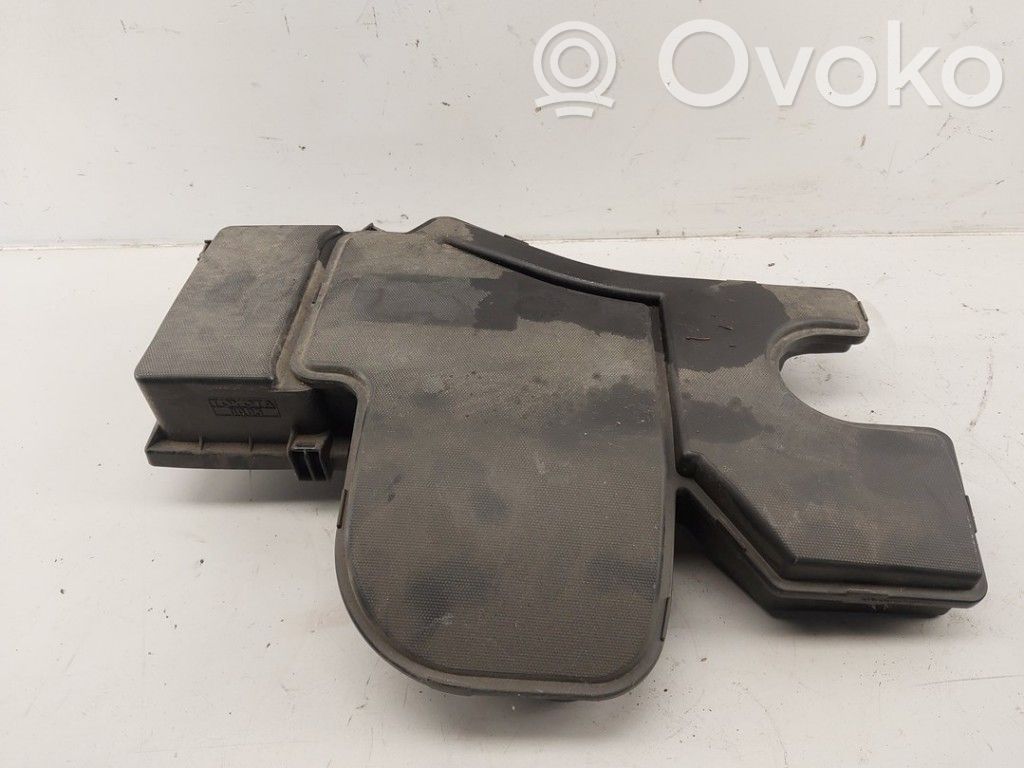 Toyota Aygo AB40 Cutie filtru aer 
