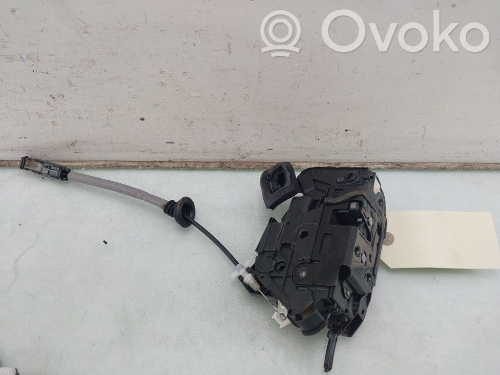 Volkswagen Polo V 6R Línea de cable de puerta trasera 