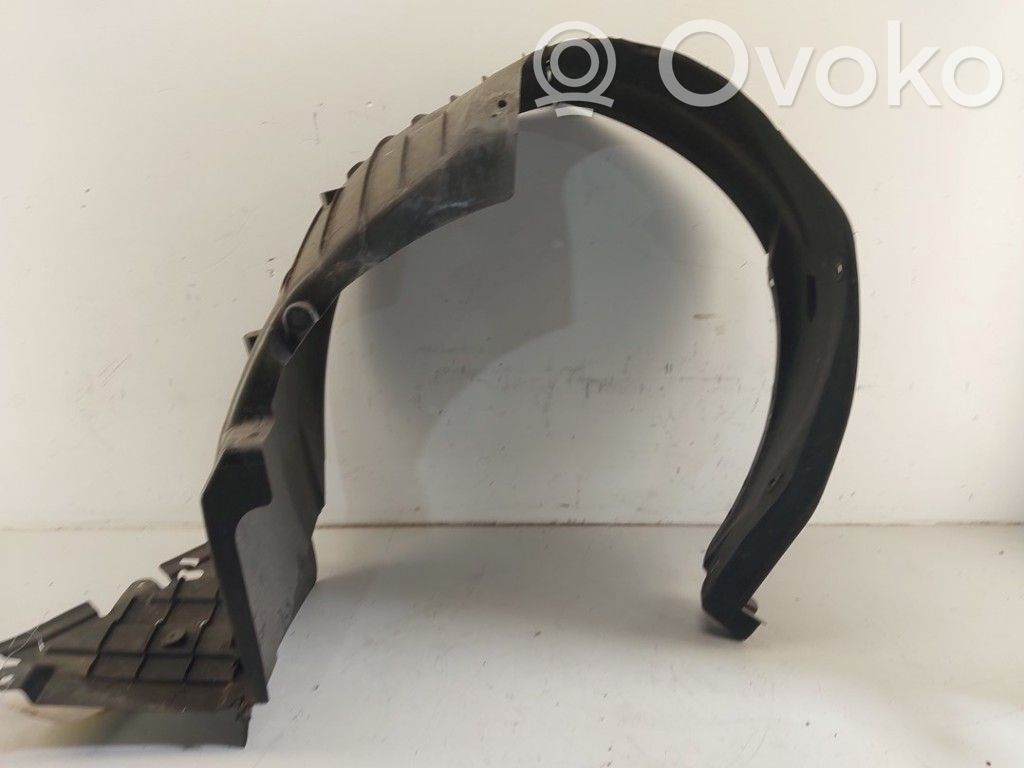 Suzuki Swift III Rivestimento paraspruzzi passaruota anteriore 