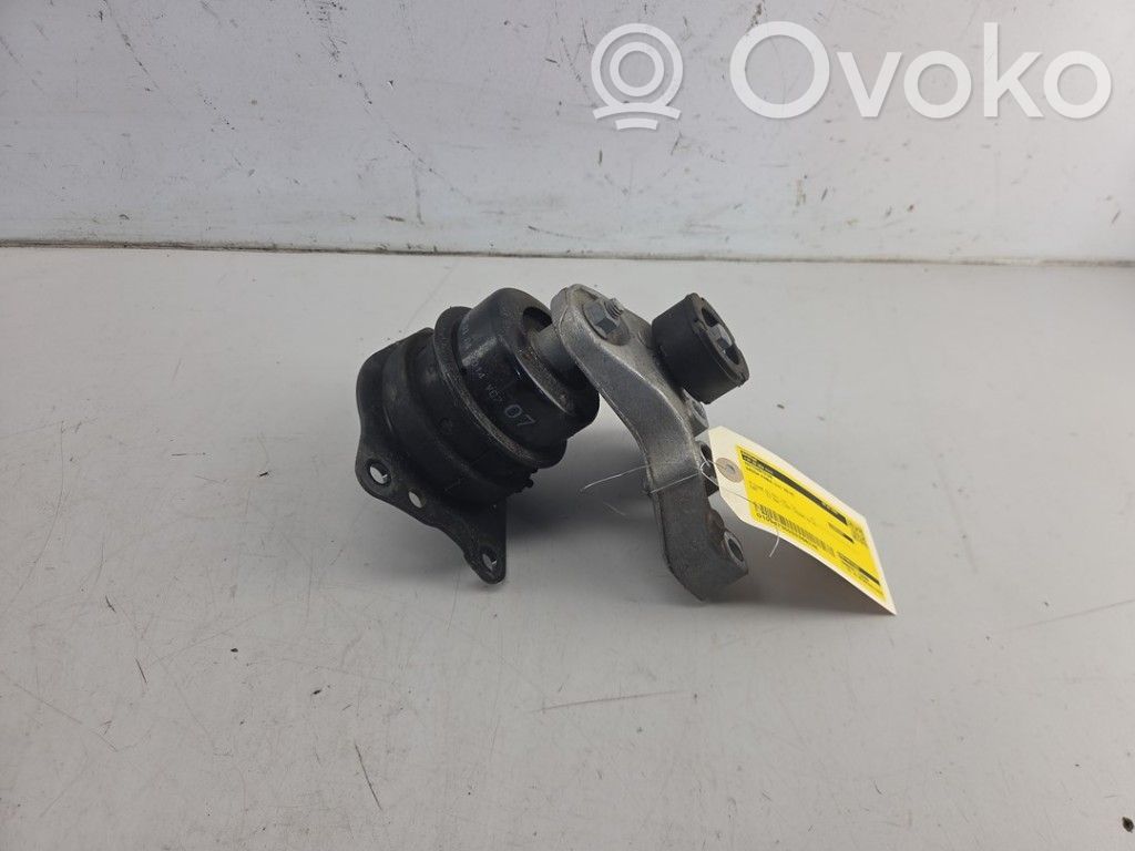 Skoda Fabia Mk2 (5J) Suport tampon motor 