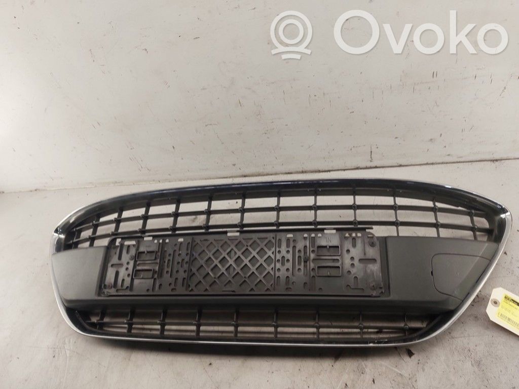 Ford Fiesta Rejilla delantera