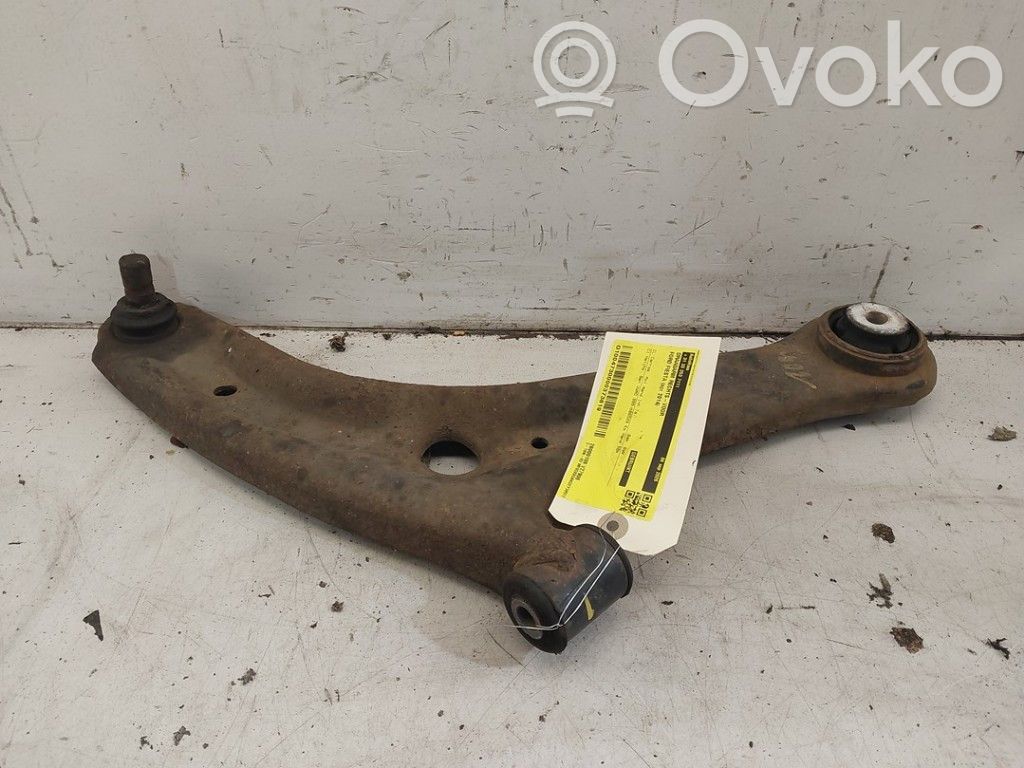 Ford Fiesta Рычаг 
