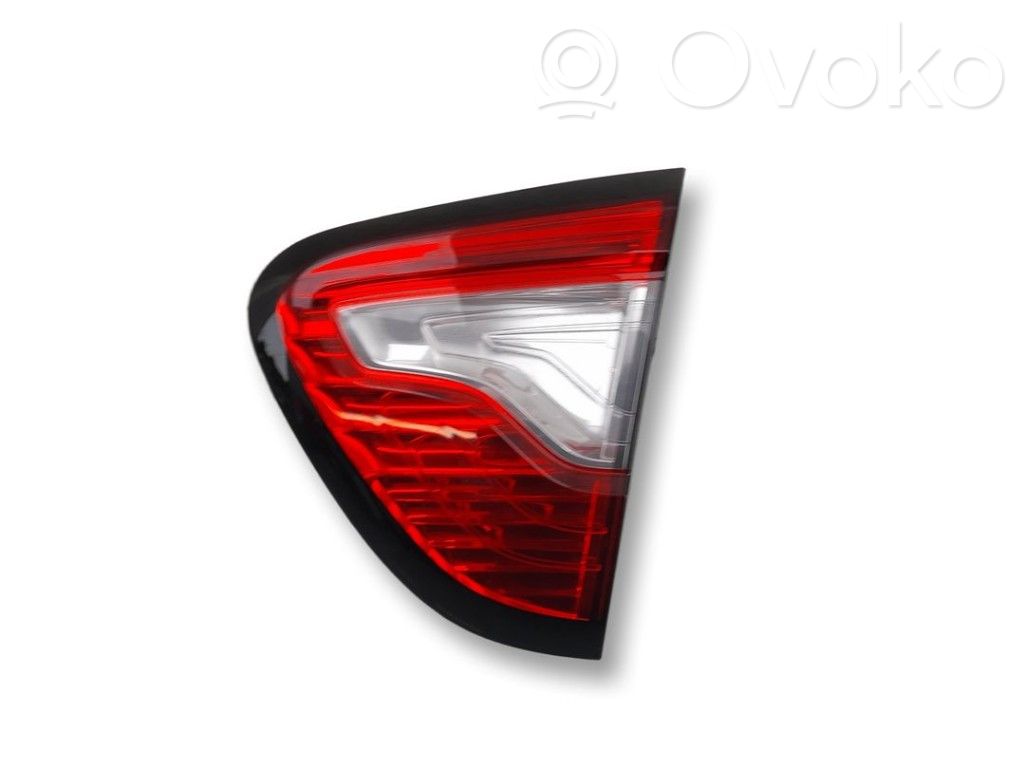 Renault Captur Lampa tylna 