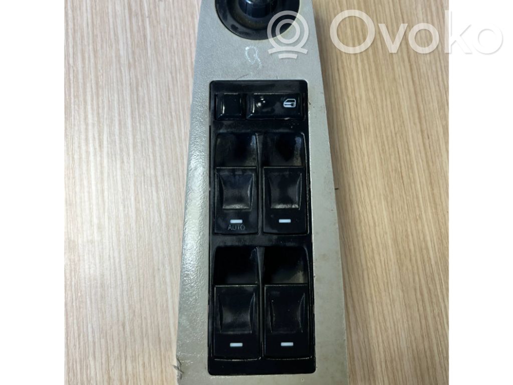Chrysler 300 - 300C Electric window control switch 