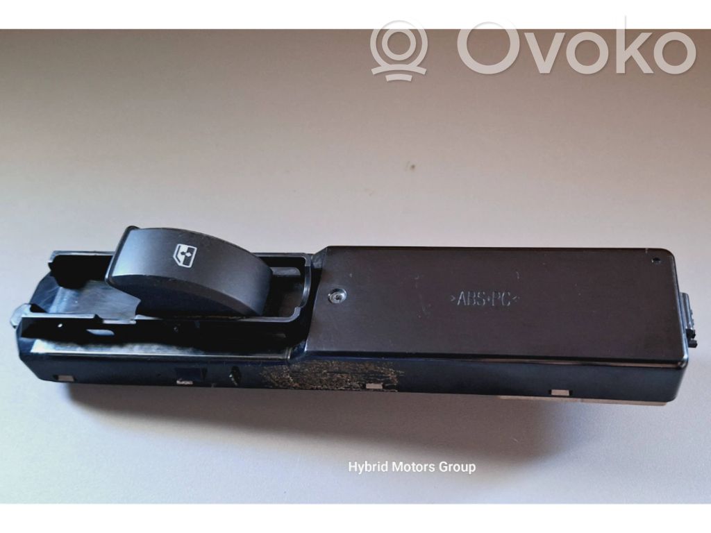 Electric window control switch   12761229,12761215