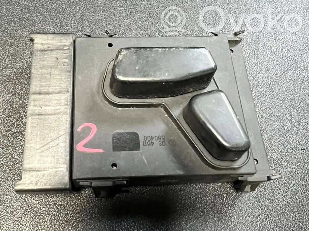 Jeep Grand Cherokee (WK) Seat control switch 