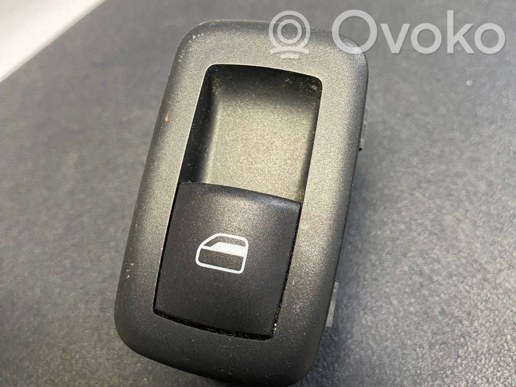 Chrysler 300C Electric window control switch 