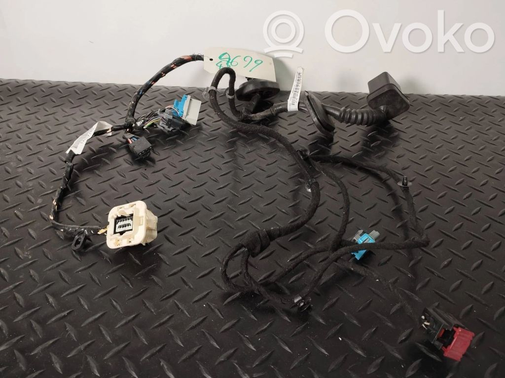 Cableado de puerta trasera   15144699,000007,121703