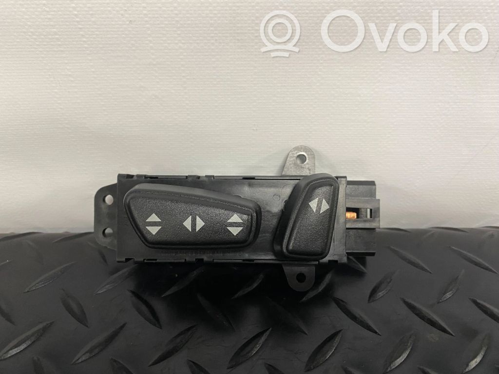 Chrysler 300M Seat control switch 
