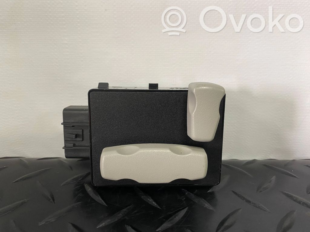 Chevrolet TrailBlazer Interruptor de control del asiento 