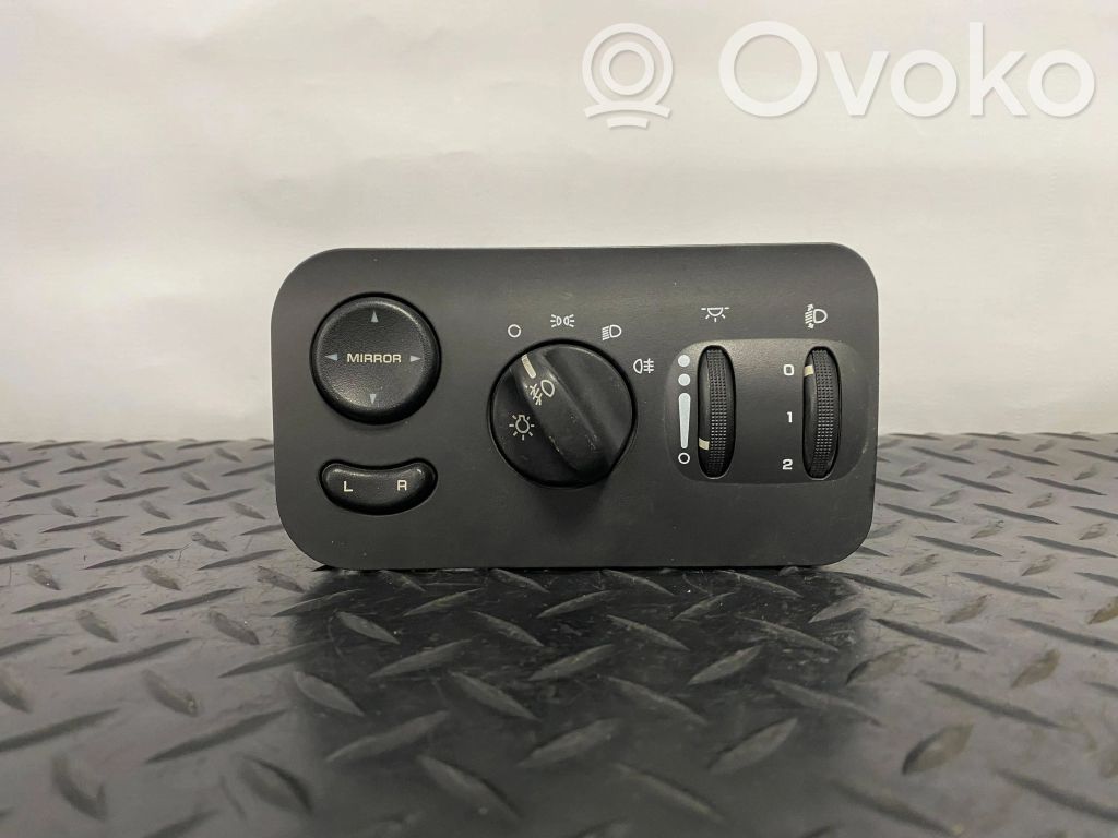Chrysler Voyager Light switch 