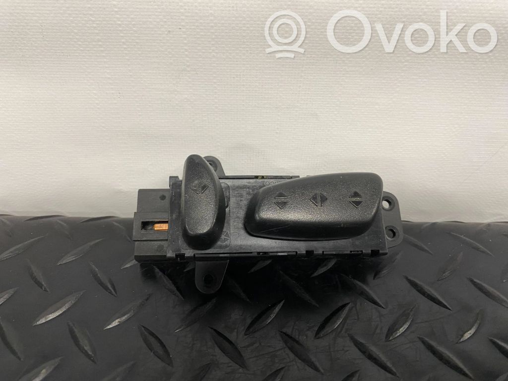 Interruptor del elevalunas eléctrico   39754D