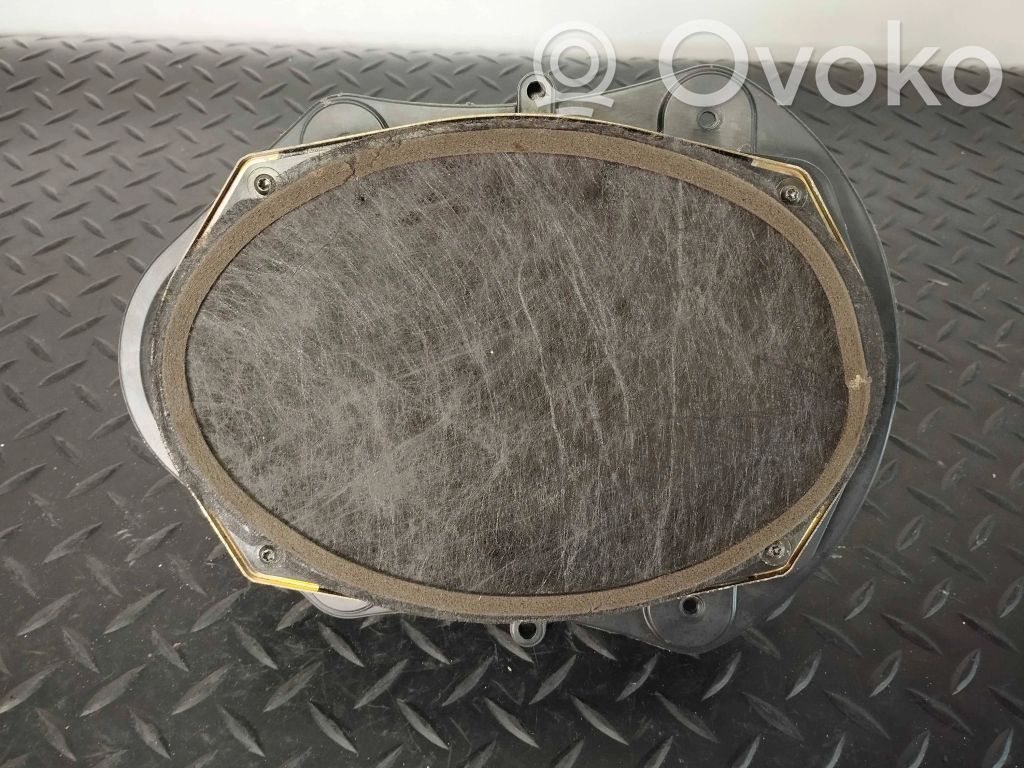 Dodge Challenger Front door speaker 
