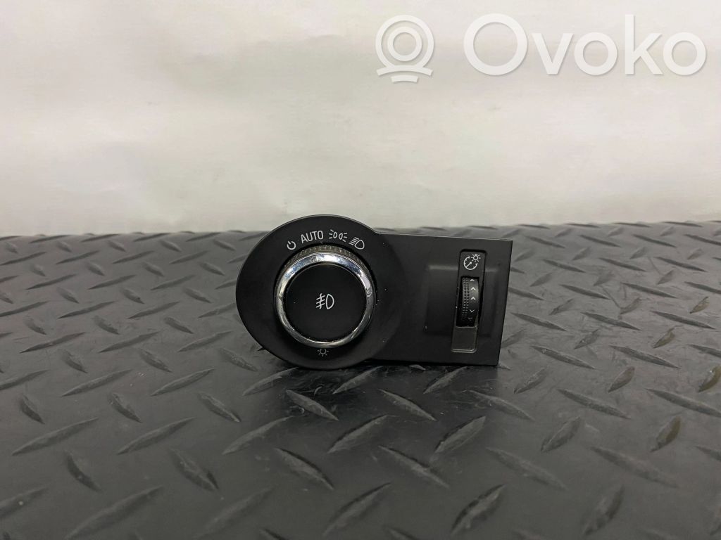 Chevrolet Camaro Interruptor de luz 