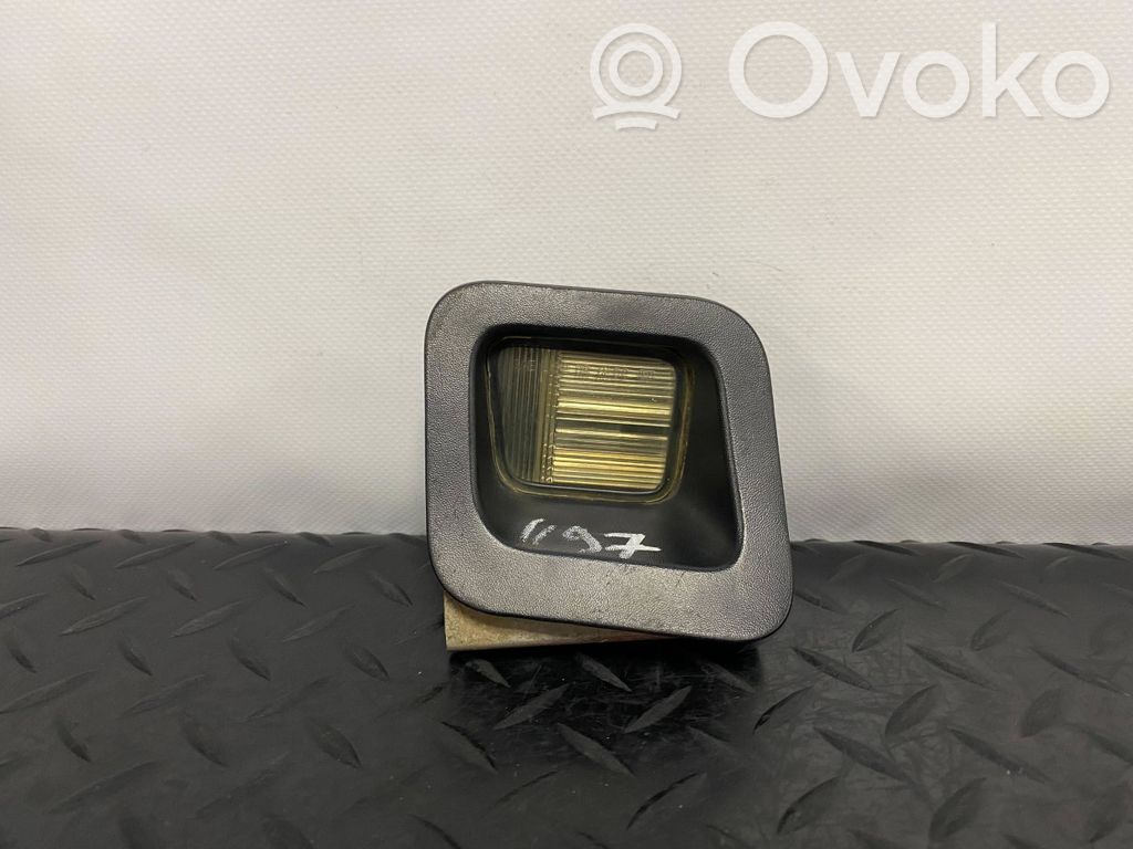 Dodge RAM Éclairage de plaque d'immatriculation 