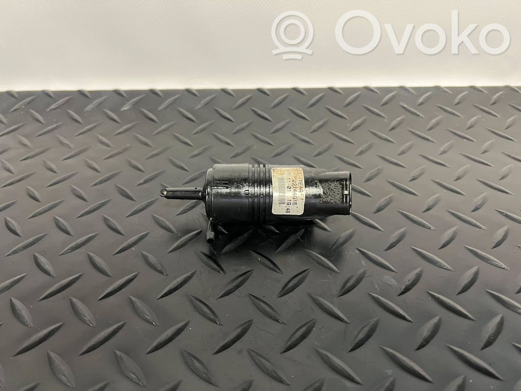 Cadillac Escalade Windscreen/windshield washer pump 