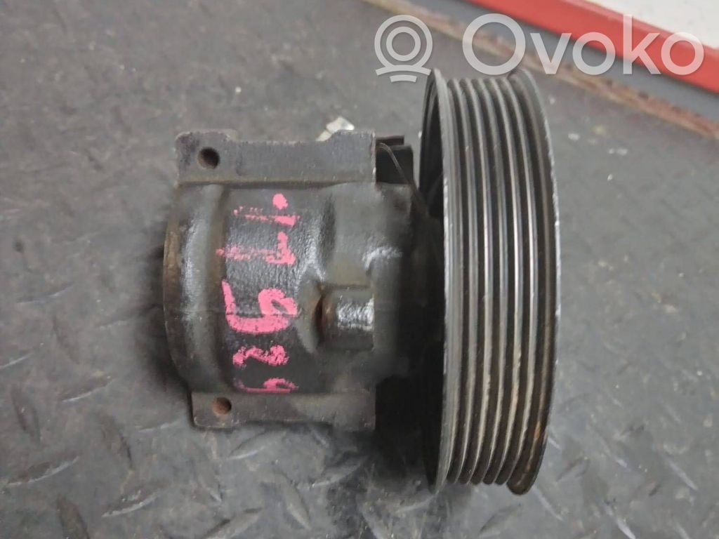 Ford Focus Power steering pump 