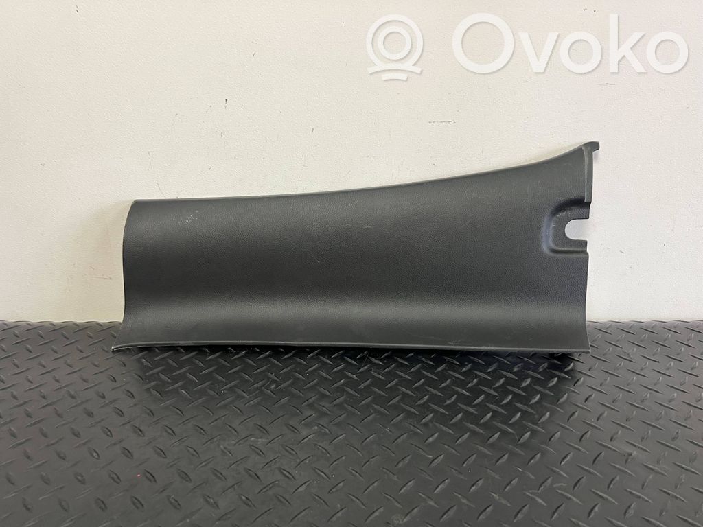 Dodge RAM (C) pillar trim 