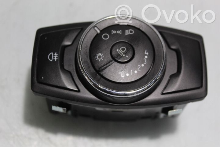 Ford Focus Light switch 