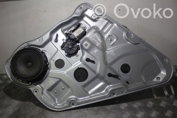 Regulador manual de la ventanilla trasera   834801H020