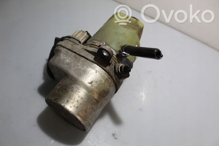 Ford Focus Power steering pump 