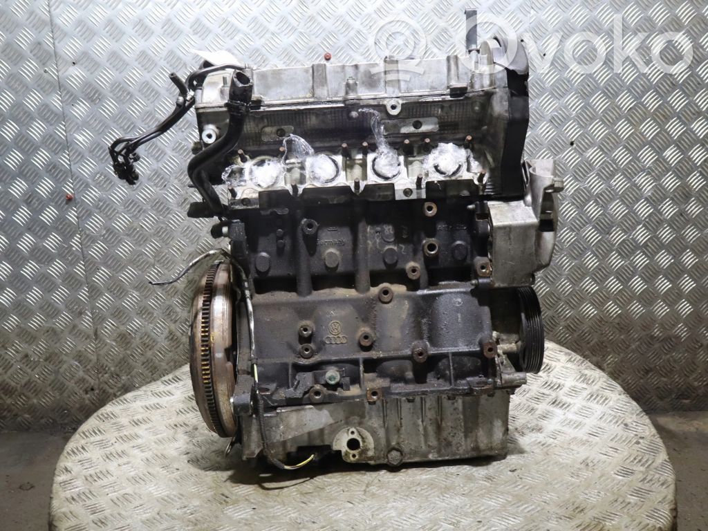Audi TT Mk1 Двигатель 