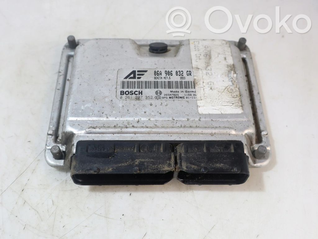 Seat Alhambra (Mk1) Engine control unit/module ECU 