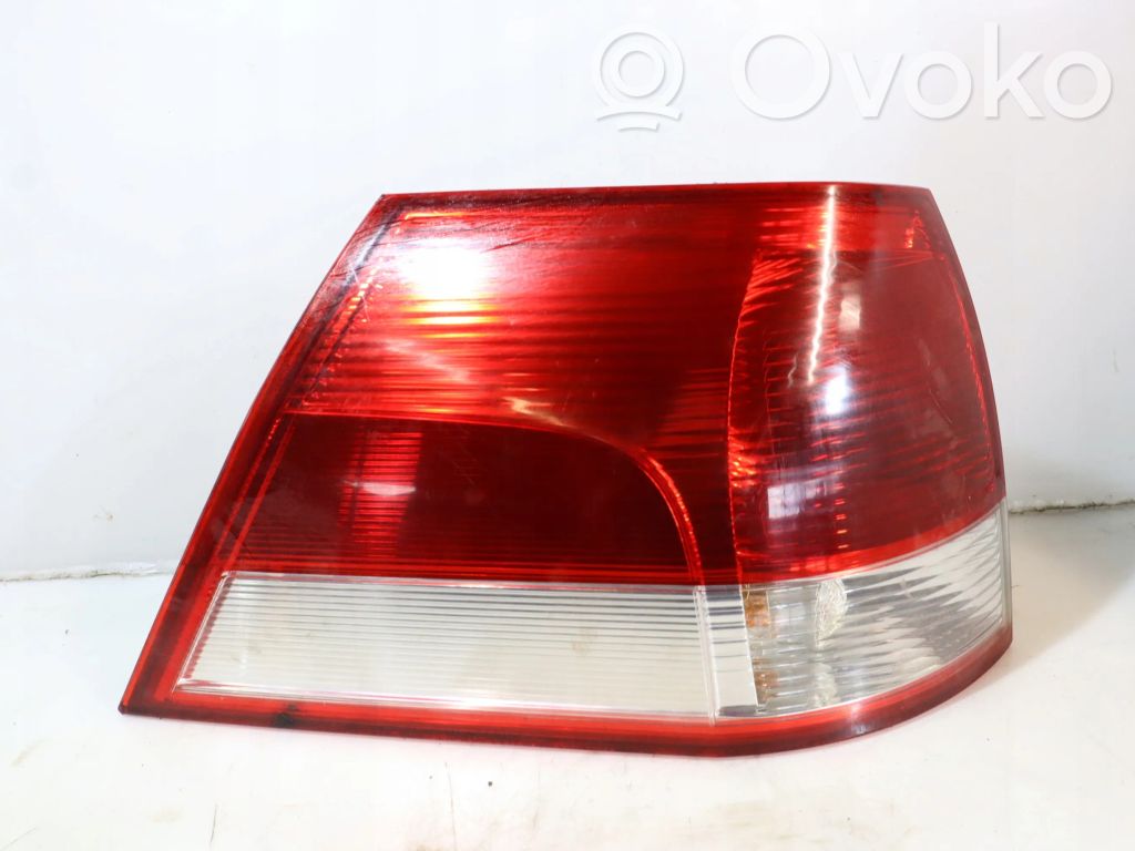 Opel Vectra C Feux arrière / postérieurs