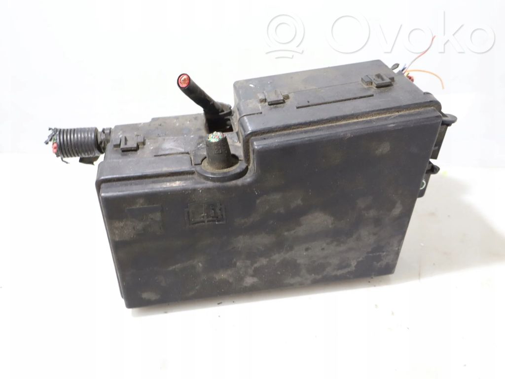 Juego de caja de fusibles