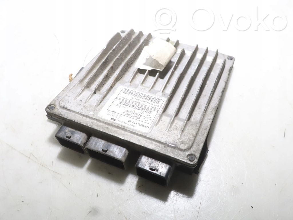 Engine control unit/module ECU   R0410B034