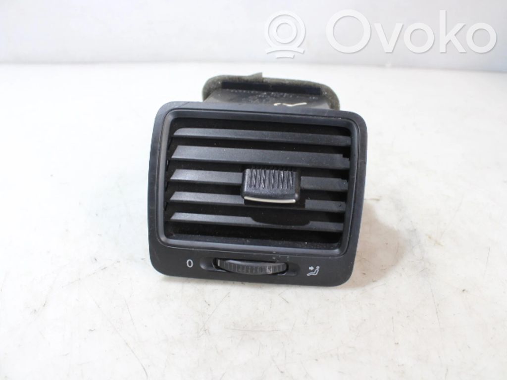 Volkswagen Jetta V Grilă ventilație/ramă laterală bord 