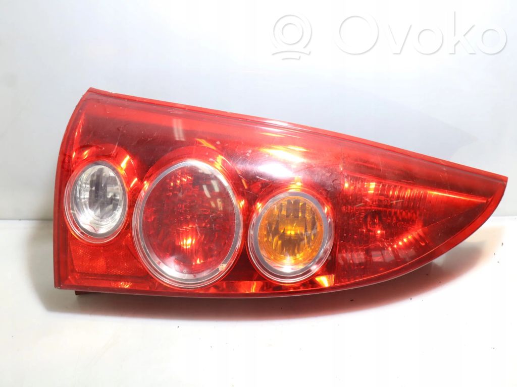 Lampa tylna