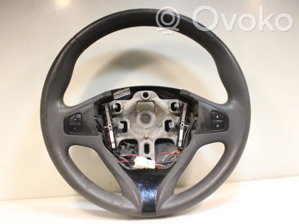 Renault Clio IV Lenkrad 