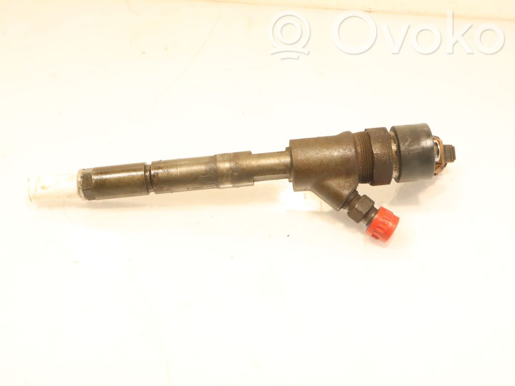 Injector combustibil   0445110227