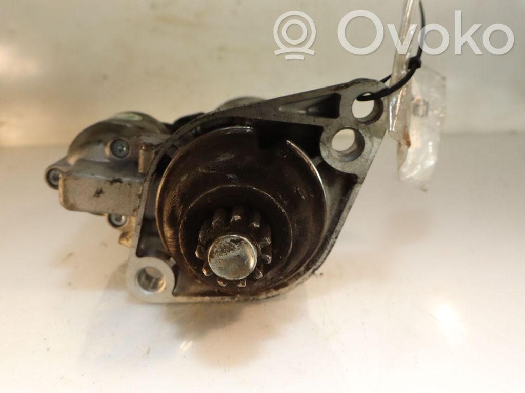 Volkswagen Caddy Starter motor 
