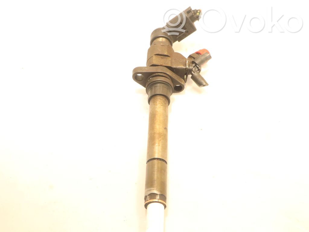 Volvo S40 Fuel injector 