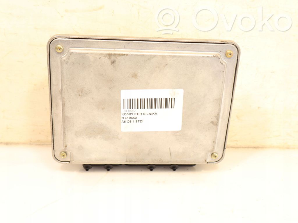 Audi A6 S6 C5 4B Engine control unit/module ECU 
