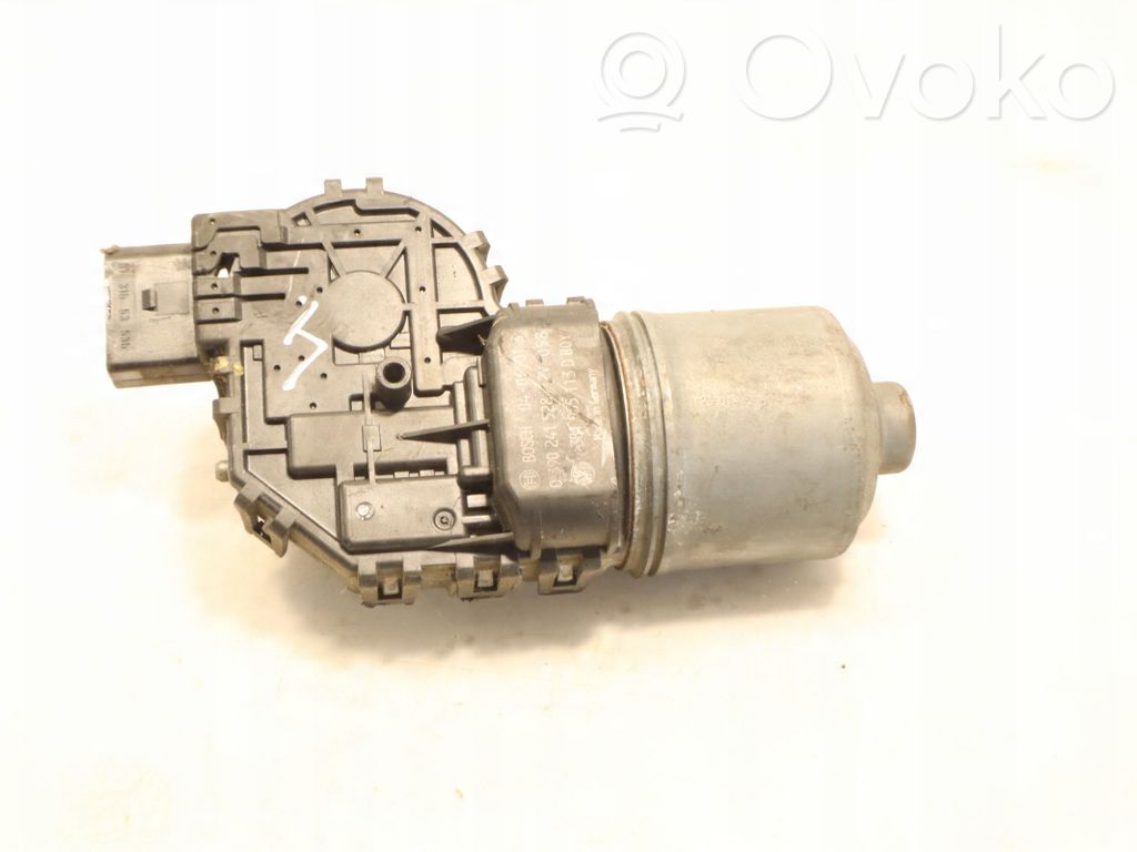 Volkswagen PASSAT B5.5 Motor ștergător 